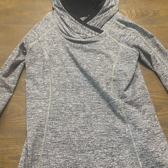 Brand New Lululemon Pullover Jacket - Picture 2 of 5